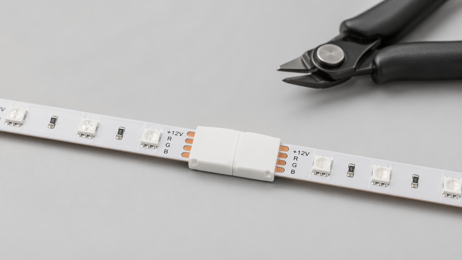 Miten leikata, jatkaa ja asentaa LED-nauha oikein?