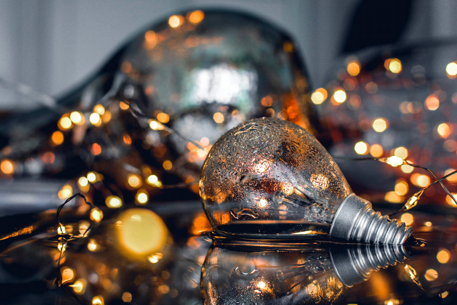 Valoisaa joulua & joulun aukioloajat 2018