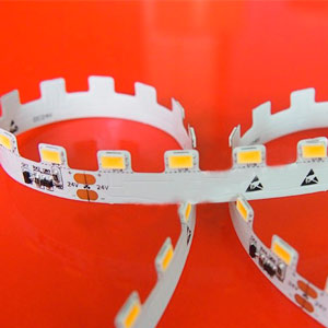 Sivulle valaisevat LED-nauhat