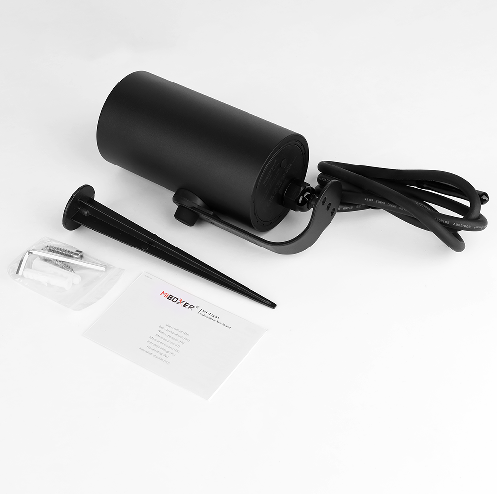 12W RGB+CCT LED-puutarhavalaisin 1100lm IP66 FUTC11ZR - Zigbee + Smart LED 2.4G + DMX