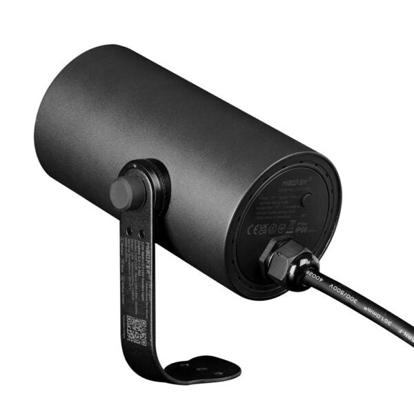 12W RGB+CCT LED-puutarhavalaisin 1100lm IP66 FUTC11ZR - Zigbee + Smart LED 2.4G + DMX