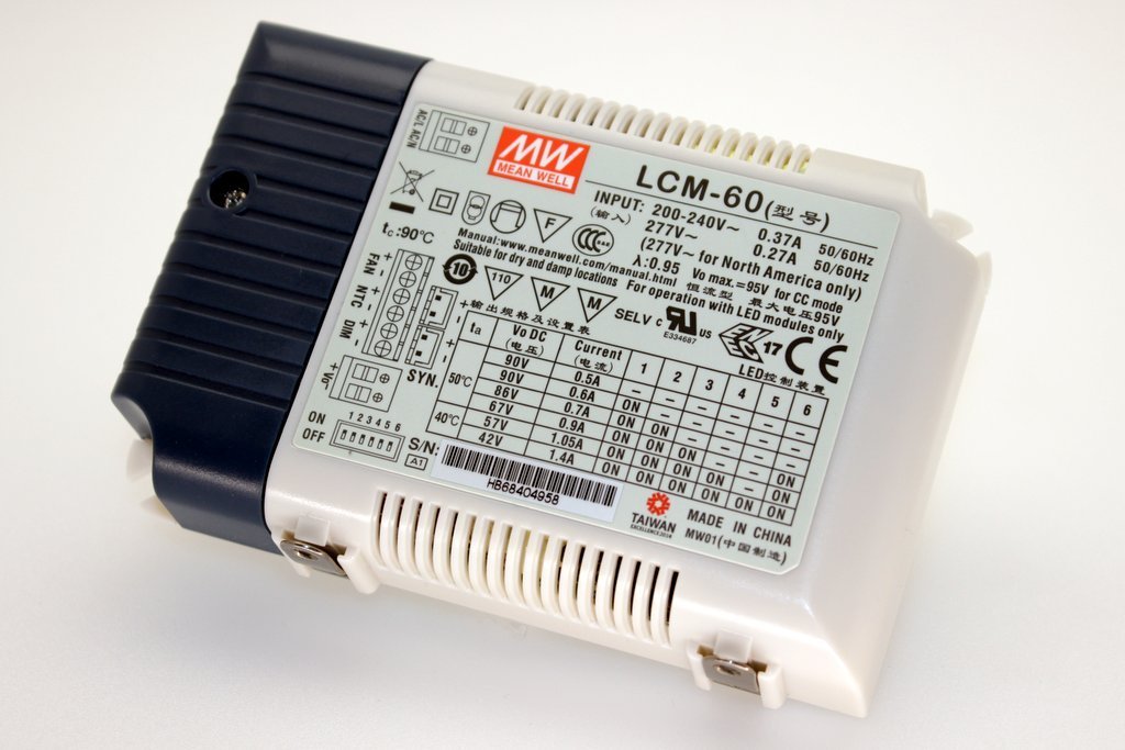 60W-vakiovirtateholaehde