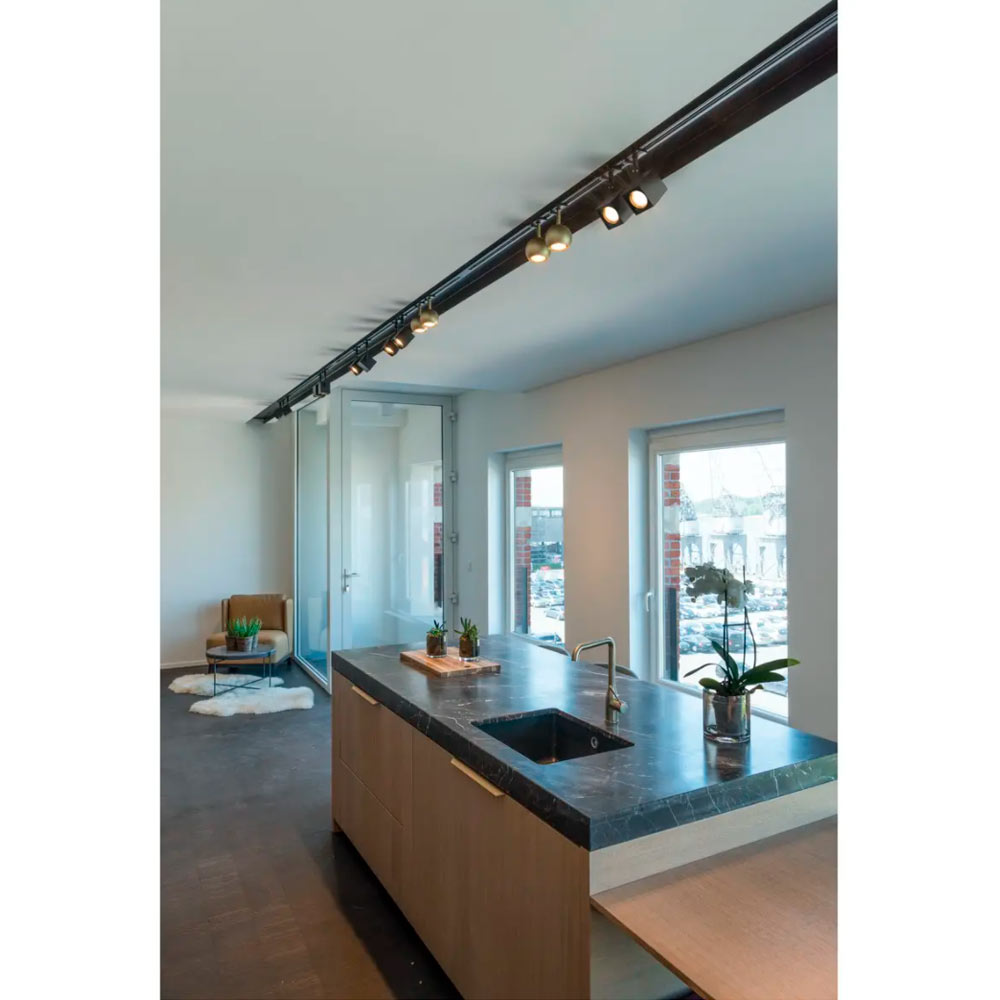 altra-dice-1-vaihekiskovalaisin