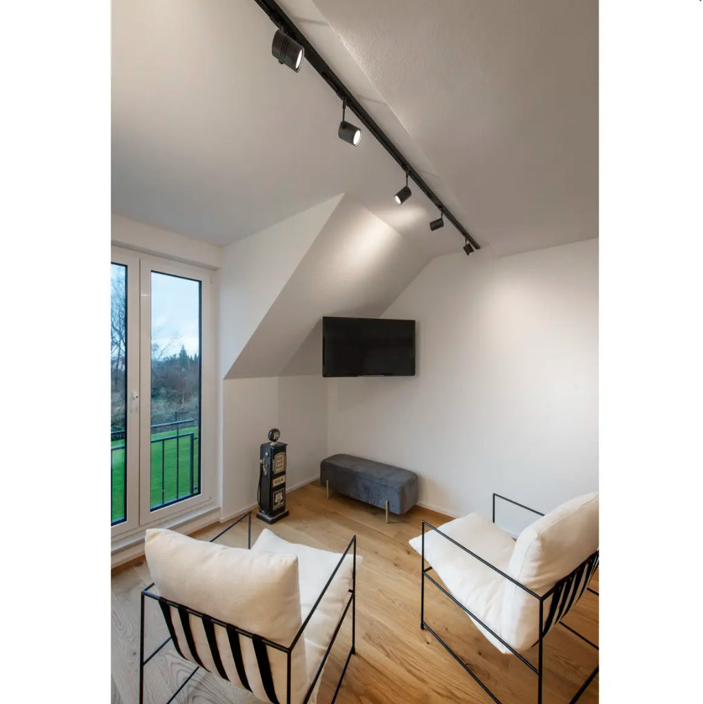 bima-musta-1-vaihekiskovalaisin