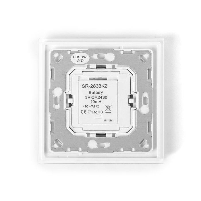 langaton-himmennin-rf-painike-ledeille-takaa