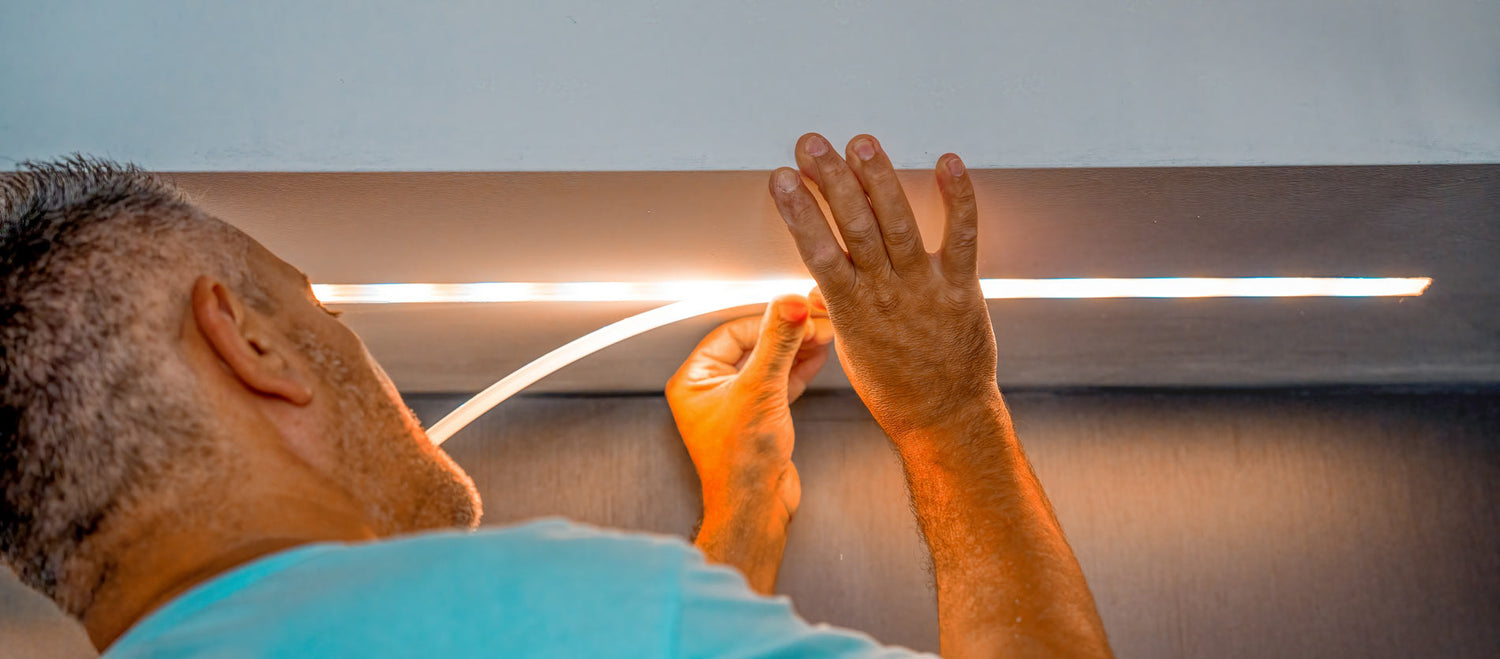 LED-nauhan asentaminen on helppoa