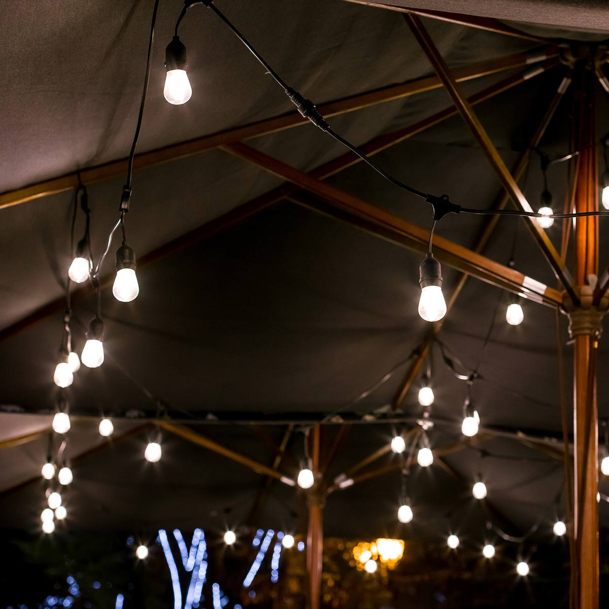 Valoketjusetti MIMOSA2 20m & 20kpl 1W 2700K E27 LED-polttimoa, IP44 ulkokäyttöön sopiva