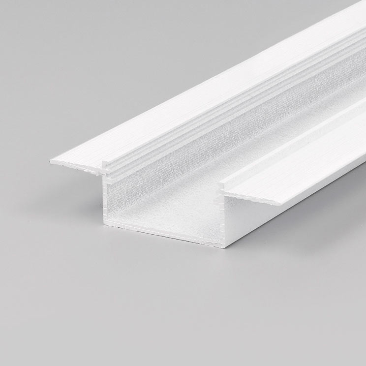 Valkoinen kehyksetön, trimless led-valolista eli led-profiili led-nauhalle, joka tasoitetaan piiloon