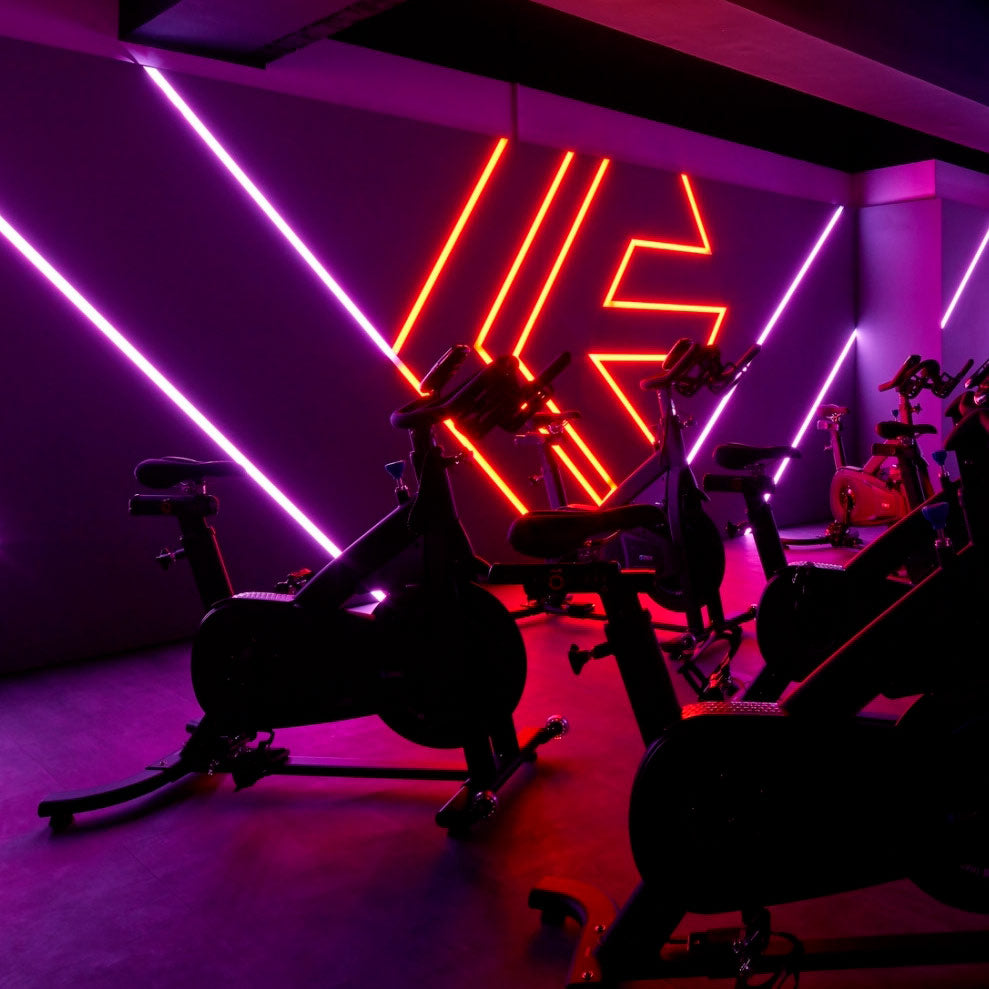 rgb-cct-pisteetön-led-valonauha-18w-24v-ip20-csp-värit